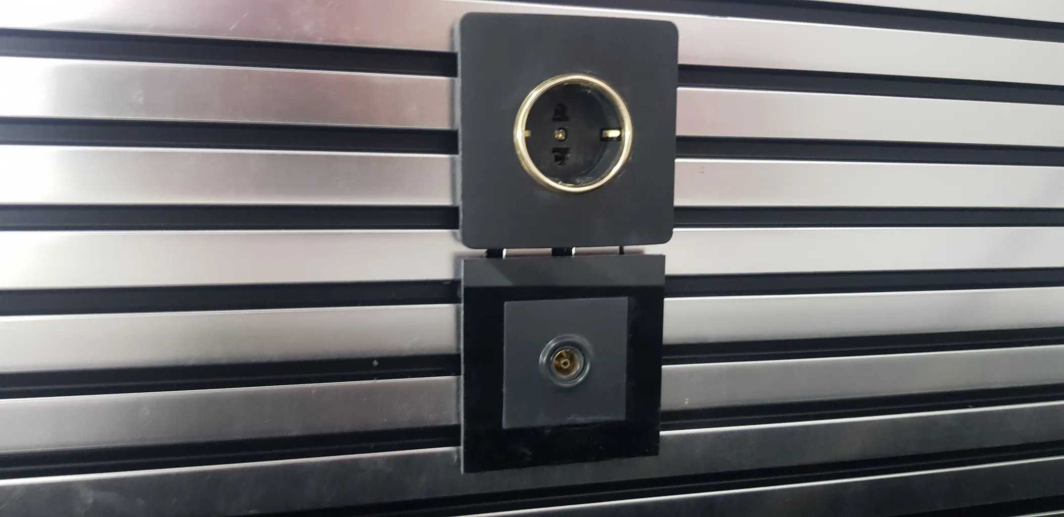 کلید دو پل صنایع آسیا الکتریک مدل کریستال BLK-GLD