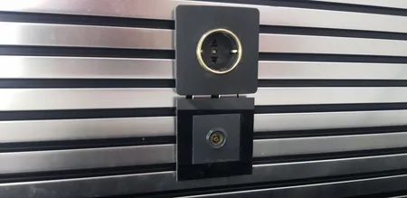 کلید دو پل صنایع آسیا الکتریک مدل کریستال BLK-GLD