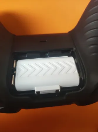 پایه شارژر دسته بازی دابی مدل Dobe TYX-0663 مناسب برای XBOX Sereis S به همراه باطری