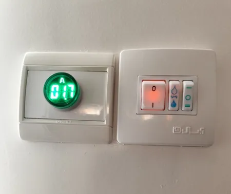 آمپرمتر مدل AC66