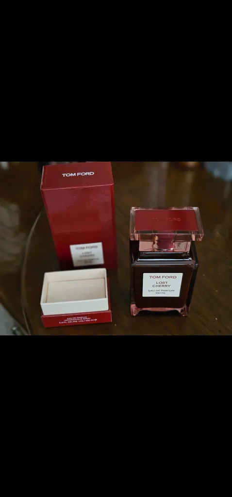 تستر ادوپرفیوم لاست چری مدل TOM FORD حجم 100 میلی‌لیتر