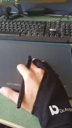 دستکش طراحی مدل B2L