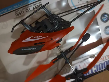 هلیکوپتر بازی کنترلی مدل  سنسور دار