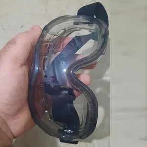 تجریه خرید عینک ایمنی پارکسون ABZ مدل LG2505