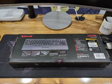 کیبورد گیمینگ ردراگون مدل Shiva K512، سوییچ ممبران، Full-Size، نورپردازی RGB