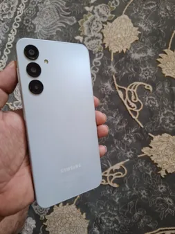 گوشی موبایل سامسونگ مدل Galaxy A16 4G دو سیم کارت ظرفیت 128 گیگابایت و رم 6 گیگابایت - ویتنام