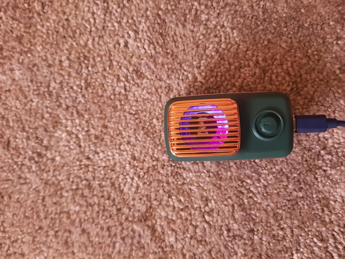 خنک کننده گوشی موبایل ممو مدل DL03