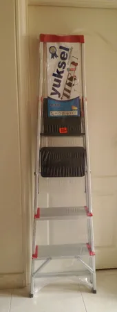 نردبان 4 پله مدل +Yuksel 2