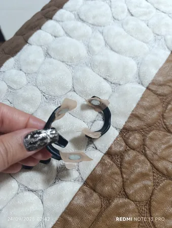 گیره رفع خروپف مدل Starter مجموعه 4 عددی به همراه چسب بینی بسته 3 عددی