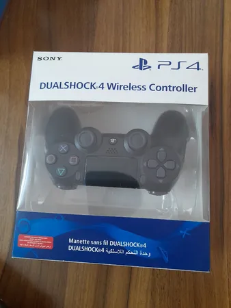 دسته بازی پلی استیشن 4 رویال مدل DUALSHOCK4