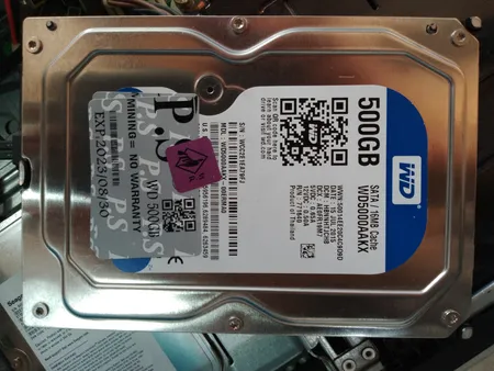 هارد دیسک اینترنال وسترن دیجیتال مدل WD BLUE WD5000AAKX ظرفیت 500 گیگابایت