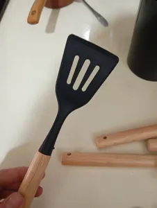 تجریه خرید سرویس کفگیر و ملاقه 12 پارچه کیچن‌ وار ست کد B-2055