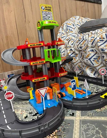 اسباب بازی مدل پارکینگ طبقاتی کد 31861
