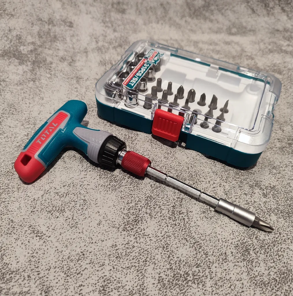 پیچگوشتی ست توتال مدل TACSD30316 بسته 31 عددی