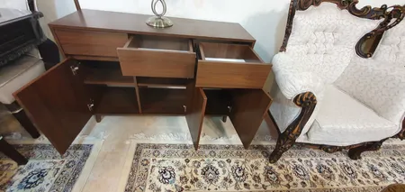 کنسول دکوراسیون مدرن هادیذ مدل کالچو کد HC