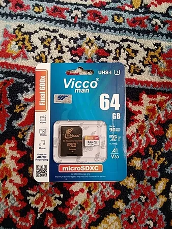 کارت حافظه microSDXC ویکومن مدل 600x plus کلاس 10 استاندارد UHS-I U3 A1 V30 سرعت 90MBs ظرفیت 64 گیگابایت به همراه آداپتور SD