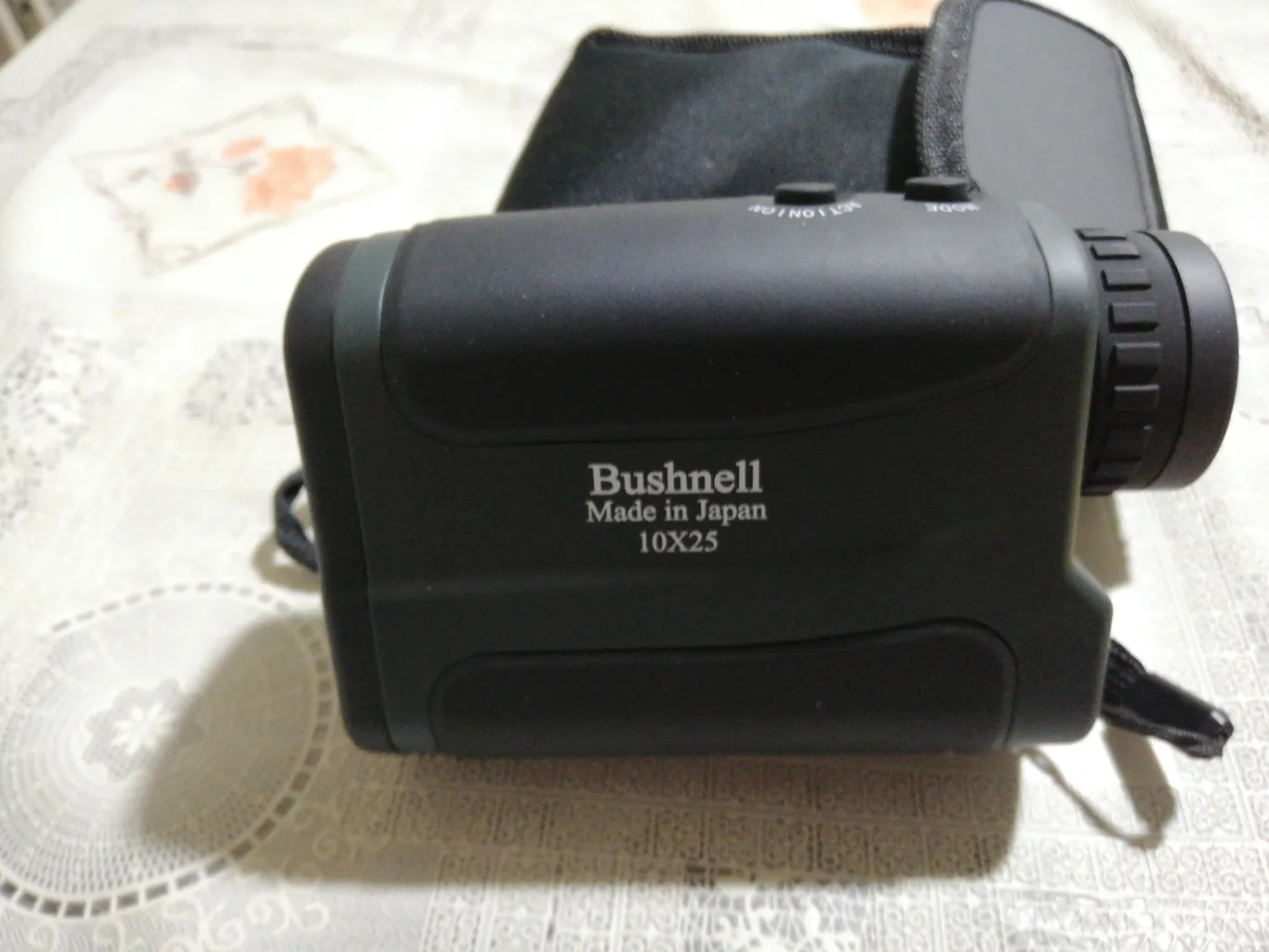 فاصله یاب لیزری بوشنل مدل RANGEFINDER 10×25 700m