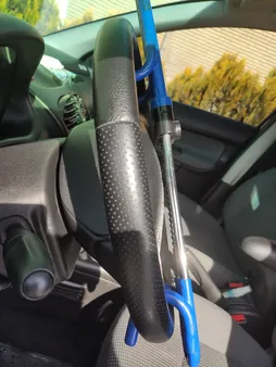 قفل فرمان خودرو نووا مدل L600