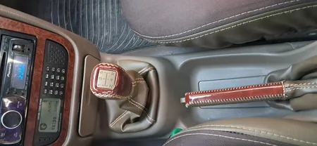 سردنده کاورپلاس مدل چوب به همراه گردگیر وروکش فرمان و روکش ترمز دستی وکاور سوییچ مناسب برای سمند