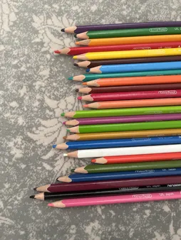 مداد رنگی 24 رنگ آرت لاین مدل ECP24-P/IL