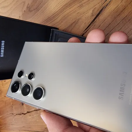 گوشی موبایل سامسونگ مدل Galaxy S24 Ultra دو سیم کارت ظرفیت 256 گیگابایت و رم 12 گیگابایت - ویتنام