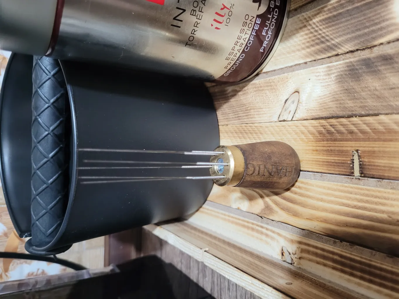 نیدل قهوه فیانی مدل دسته چوبی کد 01