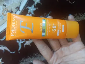 تجریه خرید کرم ضد آفتاب اویدرم مدل 942 حجم 40 میلی لیتر