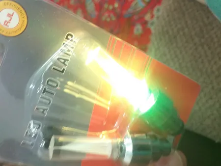 چراغ چرخ دوچرخه آیرون من مدل Rb20 بسته 2 عددی