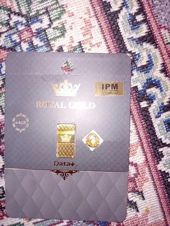 فلش مموری دیتا پلاس مدل Royal gold-U2 ظرفیت 64 گیگابایت