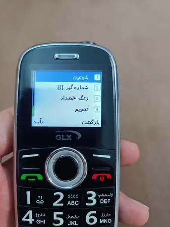 گوشی موبایل جی ال ایکس مدل F8 دو سیم کارت