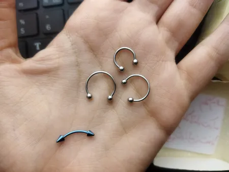 پیرسینگ ابرو کد RKH_186