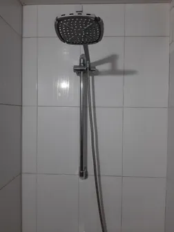 دوش حمام مدل 15s