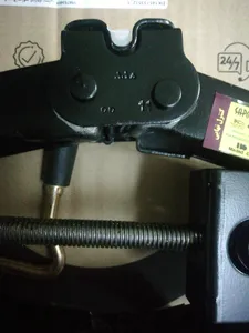 تجریه خرید جک خودرو چیکال مدل CH-J 005 مناسب برای پژو 206  ظرفیت 850 کیلو گرم