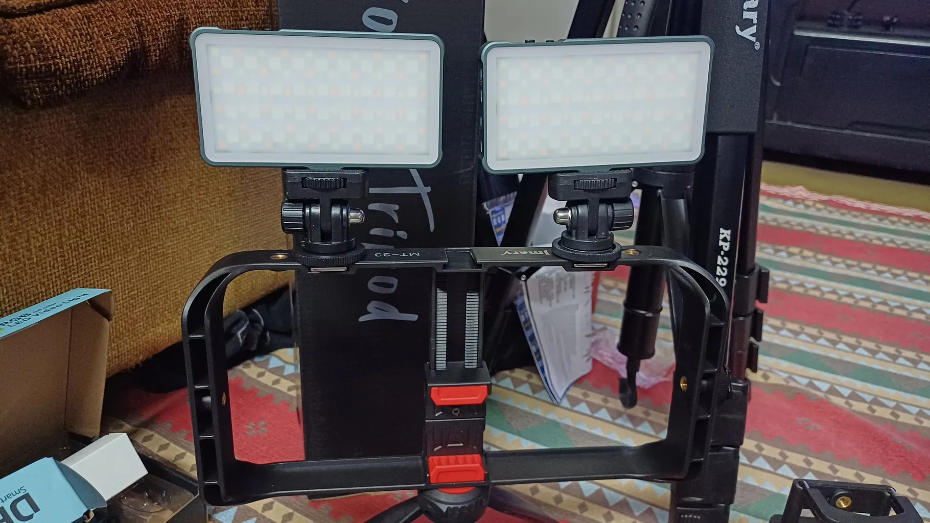 نور ثابت اس ام دی دی بی کی مدل DBK SLA004R RGB