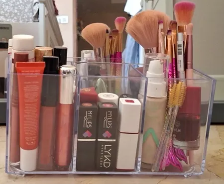 استند لوازم آرایشی مدل L3