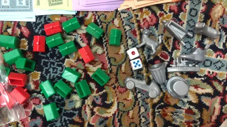 بازی فکری بازیمن مدل مونوپولی