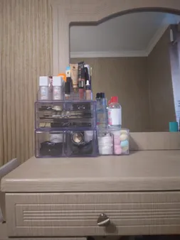 استند لوازم آرایشی مدل 06