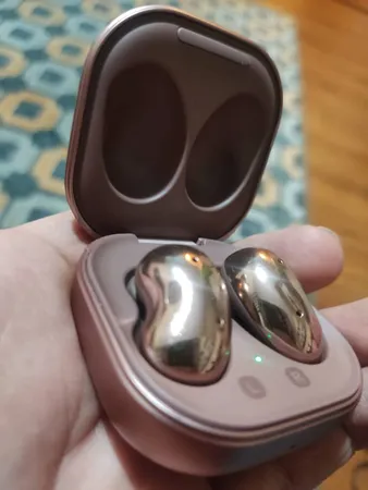 هدفون بلوتوثی سامسونگ مدل Galaxy Buds Live