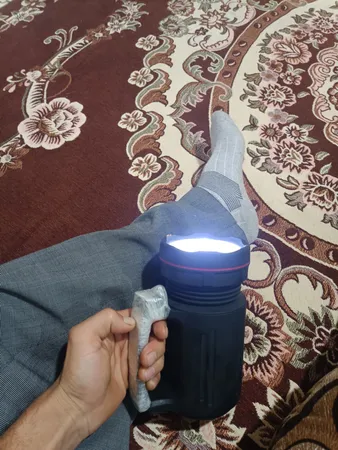 چراغ قوه دستی ضدآب هانگ یوان مدل HY-8006