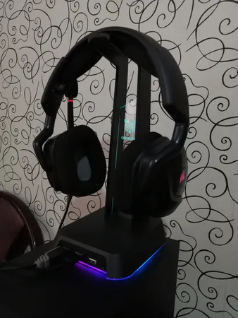 پایه نگهدارنده هدفون اونیکوما مدل USB هاب کد st-2