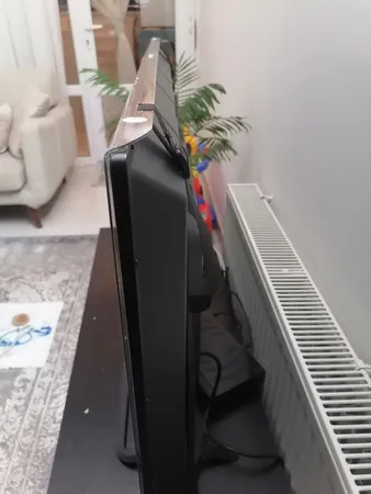 محافظ صفحه نمایش  مناسب برای تلویزیون 43 اینچ