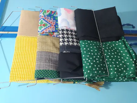 چوب لباسی شال آویز لیون مدل Modern98