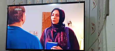 تلویزیون ال ای دی هوشمند نکسار مدل NTV-U50C614S سایز 50 اینچ