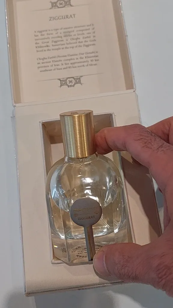 ادو پرفیوم زنانه مسترپیس مدل زیگورات حجم 90 میلی لیتر