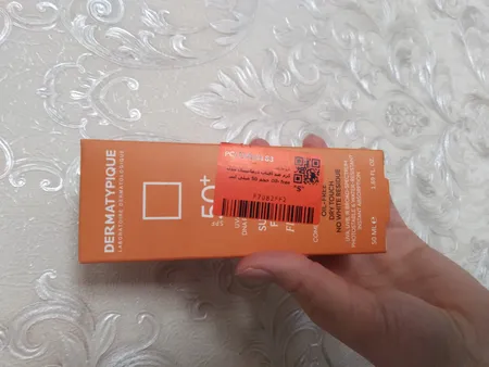 کرم ضدآفتاب درماتیپیک مدل Oil- free، حجم 50 میلی‌لیتر