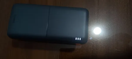 پاوربانک ریمکس مدل RPP-26 ظرفیت 20000 میلی آمپر ساعت