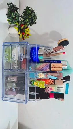 استند لوازم آرایشی مدل donya4