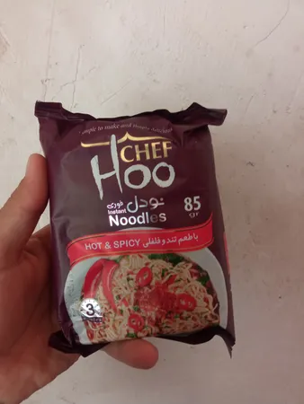 نودل تند و فلفلی شف هو - 425 گرم بسته 5 عددی