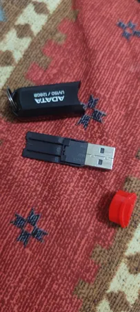 فلش مموری ای دیتا مدل DashDrive UV150 ظرفیت 128 گیگابایت