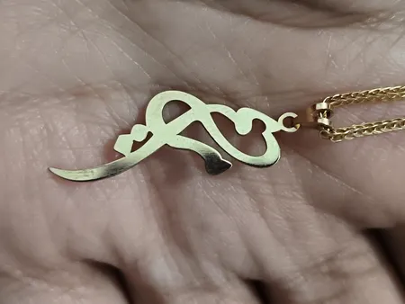 آویز گردنبند طلا 18 عیار زنانه کرابو طرح مریم مدل Kr3472